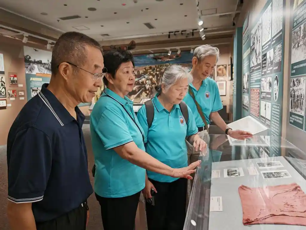 烽火侨心：近400件文物首展揭秘华侨抗战史诗