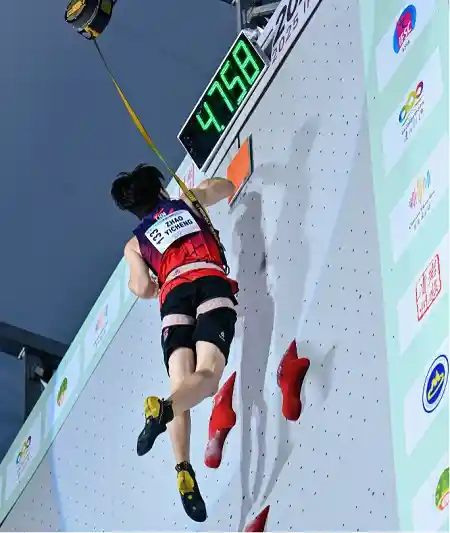 中国队闪耀2025亚洲青年攀岩锦标赛 斩获3金3银3铜巅峰对决惊艳全场