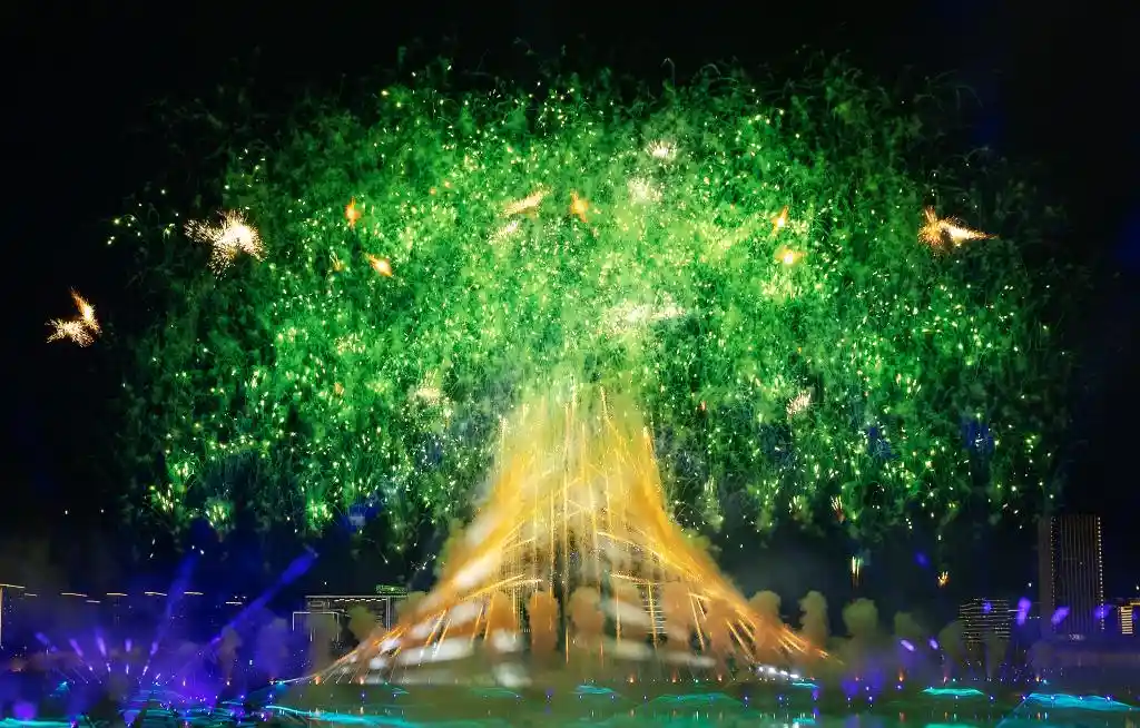 成都世运会首日引爆关注：8月7日精彩瞬间全记录