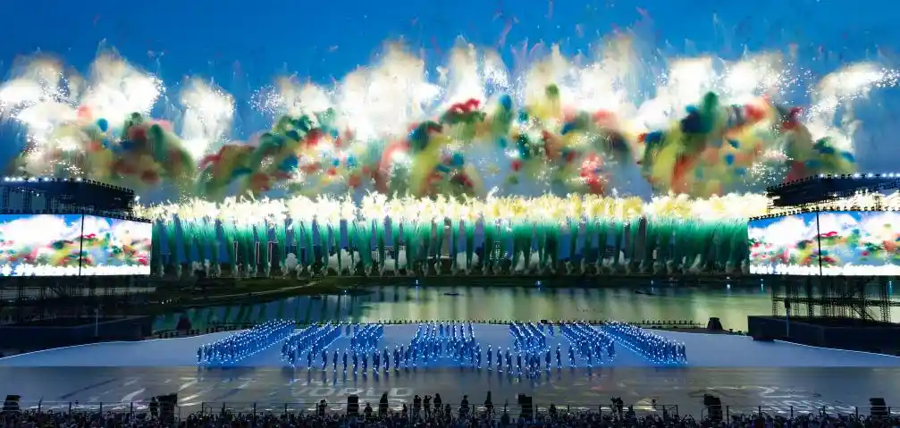 锦城燃梦·世界共舞——第12届世运会开幕式全景纪实