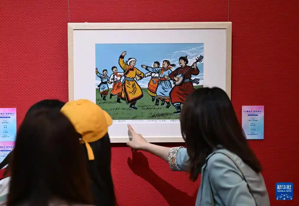 笔墨绘同心——内蒙古青少年书画展在呼和浩特点燃民族团结新火花