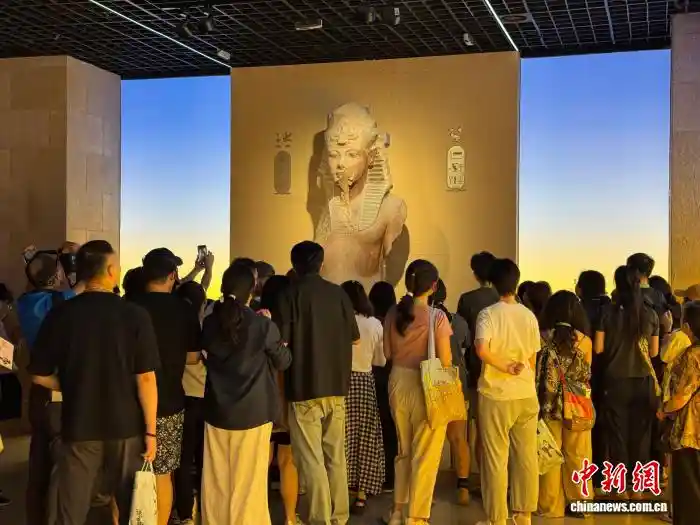 168小时不打烊！上海博物馆开启沉浸式文化挑战