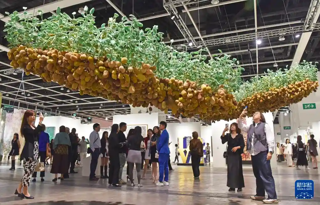 2026巴塞尔艺术展香港启幕：全球艺术盛宴即将燃情登场