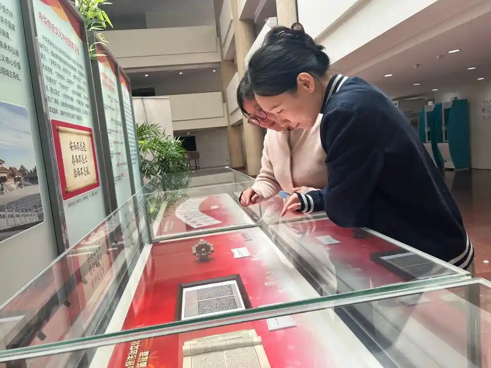 国家安全入画展，2026全民教育新启幕